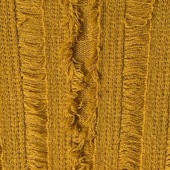 Gilli Yellow Turtleneck Sweater with Cuffed Long Sleeves High Low Size Medium - Picture 15 of 16